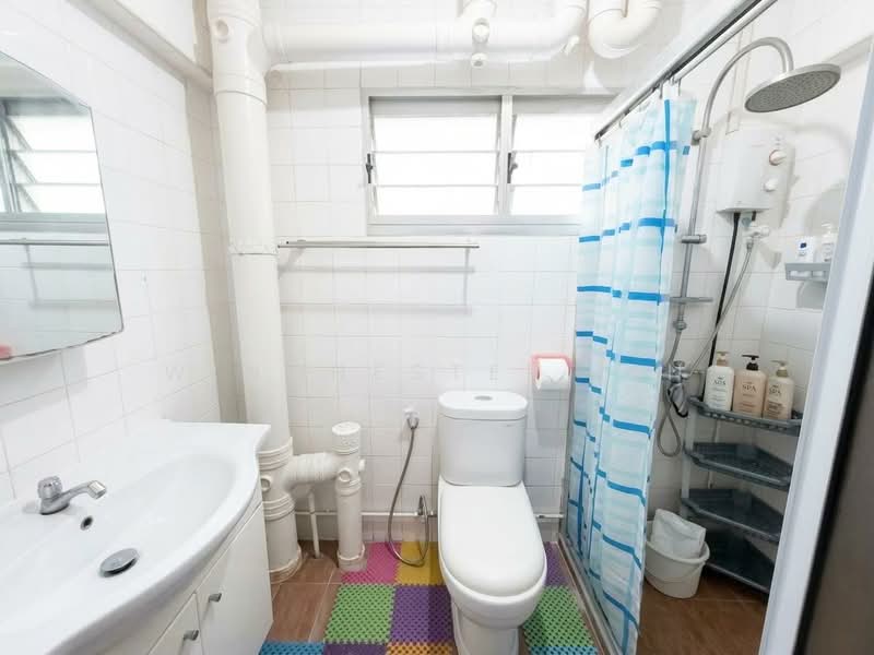 619 Woodlands Drive 52, 619 Woodlands Drive 52, 3 Bedrooms, 1,033 sqft, HDB Flat For Sale, by Winchester Lin, 500101837 - Bathroom - PropertyGuru.com.sg