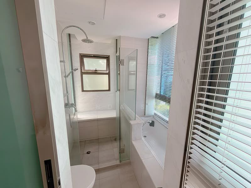 The Grandhill, 39 Pasir Panjang Hill, 3 Bedrooms, 1,281 sqft, Condominium For Rent, by Linda Sim, 500101843 - Bathroom - PropertyGuru.com.sg