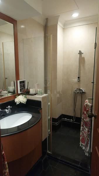 Seng Yong Villas Terraced House For Sale at S$ 6,500,000 | PropertyGuru Singapore - Bathroom