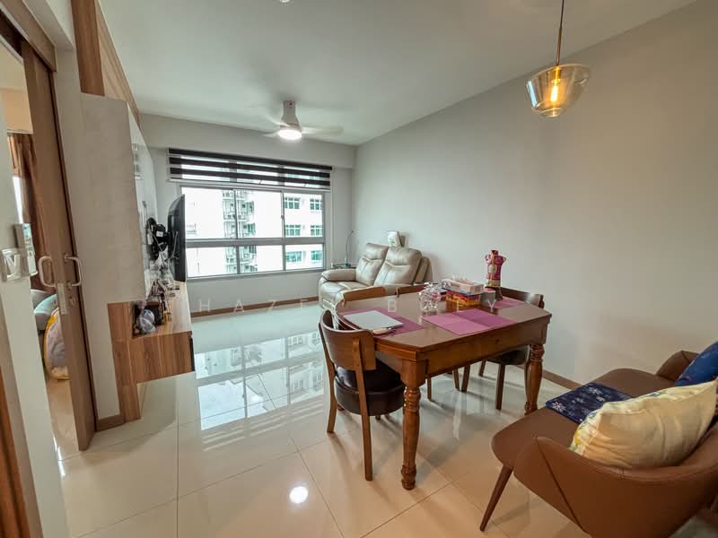 421A Northshore Drive, 421A Northshore Drive, 1 Bedroom, 506 sqft, HDB Flat For Sale, by Hazel Boey, 500101854 - Living Room - PropertyGuru.com.sg