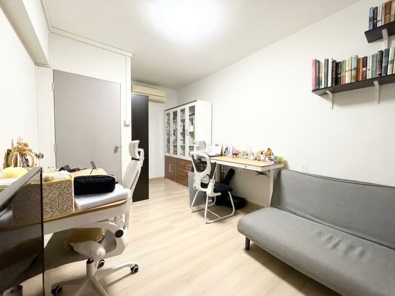 246 Bangkit Road, 246 Bangkit Road, 3 Bedrooms, 1,119 sqft, HDB Flat For Sale, by Winchester Lin, 500101859 - Study - PropertyGuru.com.sg