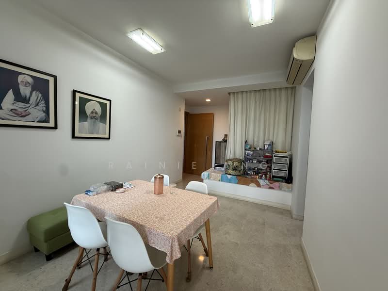 One Amber, 1 Amber Gardens, 2 Bedrooms, 958 sqft, Condominium For Rent, by Rainie Ang, 500101862 - Dining Room - PropertyGuru.com.sg