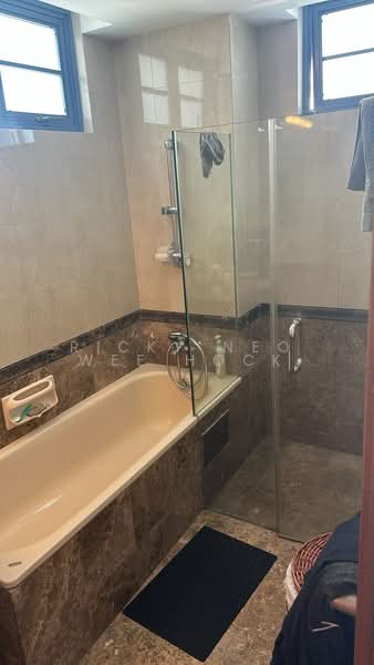 Sanctuary Green, 187 Tanjong Rhu Road, 3 Bedrooms, 1,216 sqft, Condominium For Sale, by Ricky Neo Wee Hock, 500101869 - Bathroom - PropertyGuru.com.sg