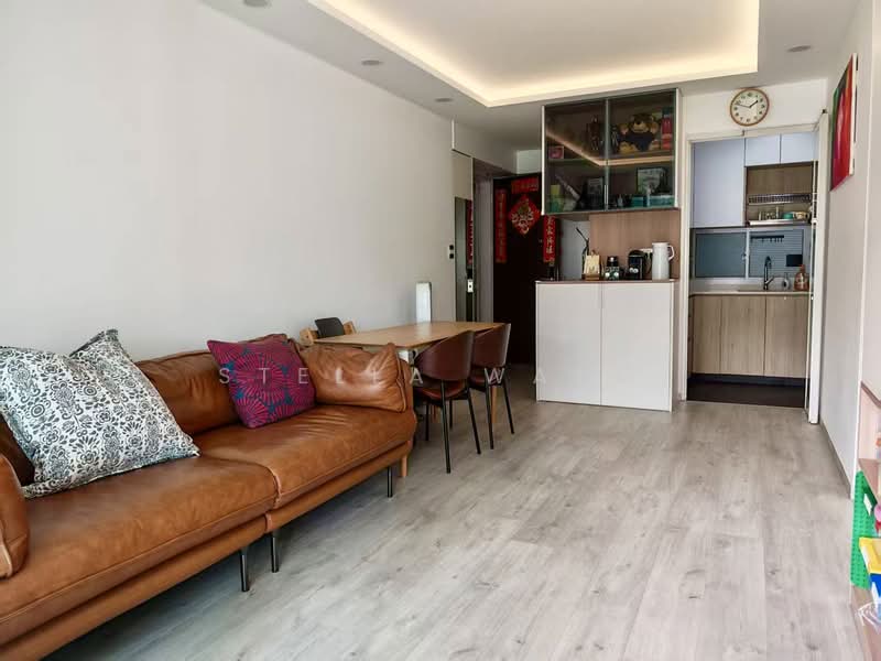 588B Ang Mo Kio Street 52, 588B Ang Mo Kio Street 52, 3 Bedrooms, 969 sqft, HDB Flat For Sale, by Stella Wang, 500101873 - Living Room - PropertyGuru.com.sg