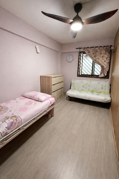 546 Bedok North Street 3, 546 Bedok North Street 3, 2 Bedrooms, 732 sqft, HDB Flat For Sale, by Damien Goh, 500101874 - Bedroom - PropertyGuru.com.sg