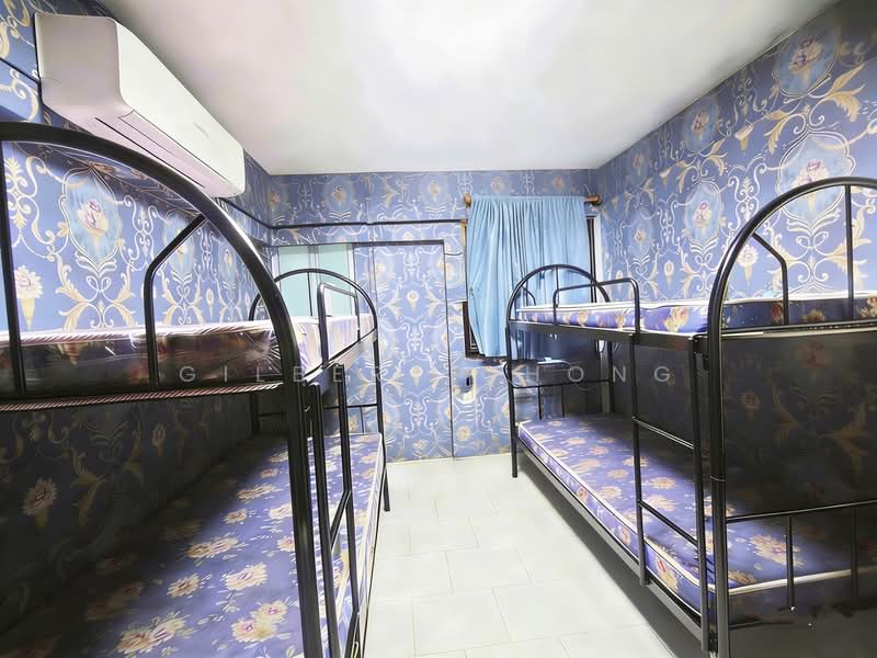 529 Bedok North Street 3, 529 Bedok North Street 3, 2 Bedrooms, 732 sqft, HDB Flat For Sale, by Gilbert Chong, 500101878 - Bedroom - PropertyGuru.com.sg