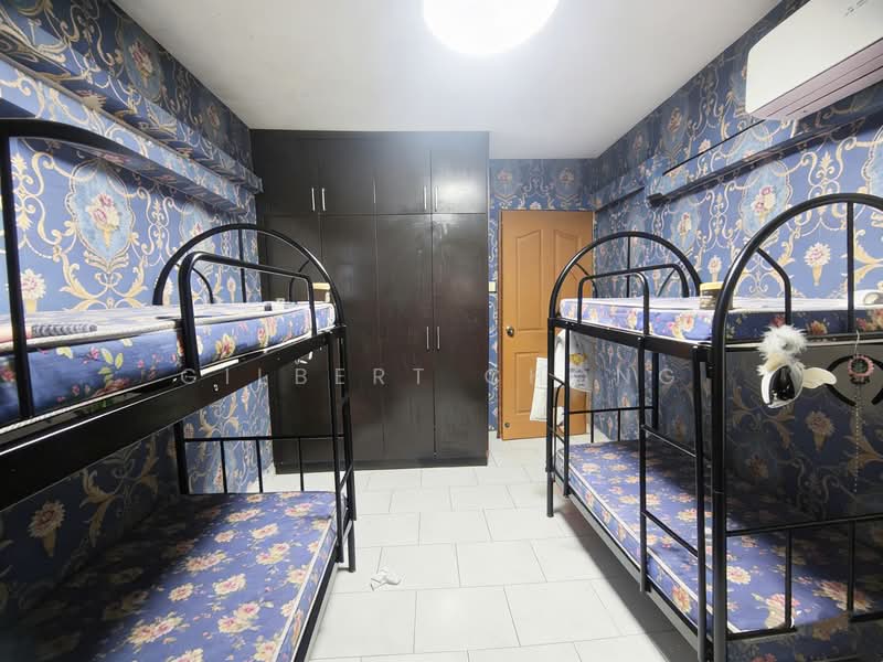 529 Bedok North Street 3, 529 Bedok North Street 3, 2 Bedrooms, 732 sqft, HDB Flat For Sale, by Gilbert Chong, 500101878 - Bedroom - PropertyGuru.com.sg