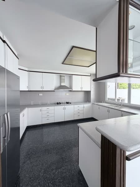 Sennett Avenue, , 5 Bedrooms, 11,200 sqft, Semi-Detached House For Sale, by Elaine Lin, 500101883 - PropertyGuru.com.sg