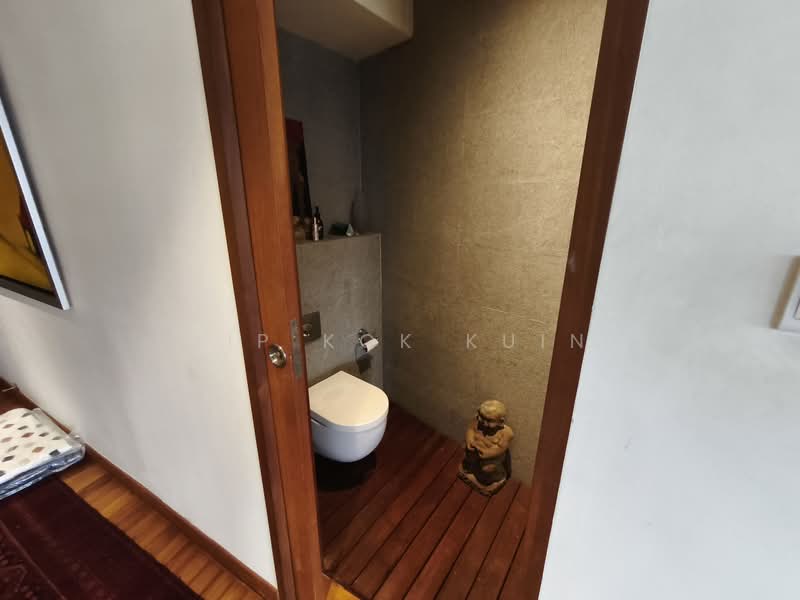 The Draycott, 50 Draycott Park, 3 Bedrooms, 2,637 sqft, Condominium For Sale, by Yip Kok Kuin, 500101888 - Powder Room - PropertyGuru.com.sg