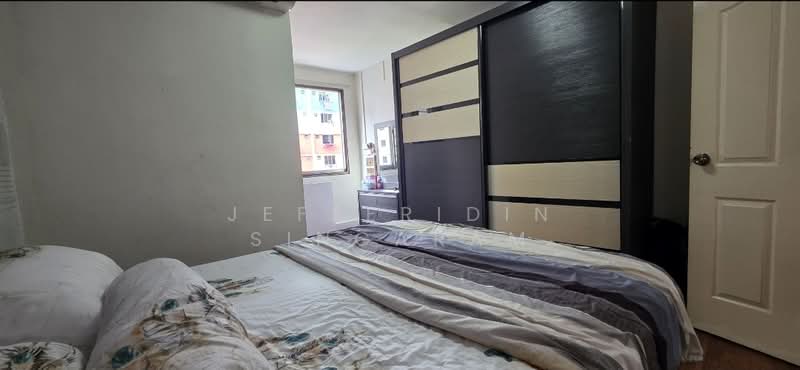 745 Jurong West Street 73, 745 Jurong West Street 73, 3 Bedrooms, 1,119 sqft, HDB Flat For Sale, by Jefferidin Singaram, 500101890 - Bedroom - PropertyGuru.com.sg