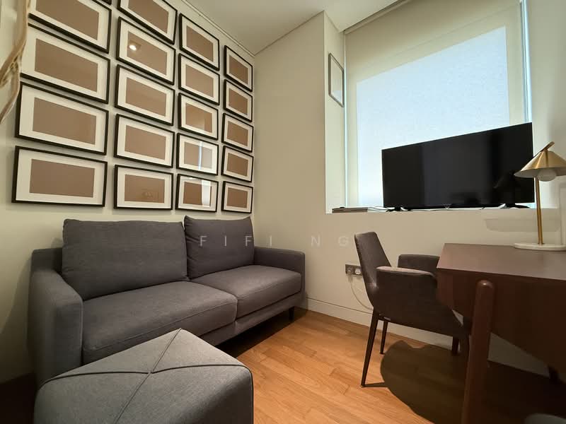 Hilltops, 99 Cairnhill Circle, 2 Bedrooms, 829 sqft, Condominium For Sale, by FiFi Ng, 500101896 - Study - PropertyGuru.com.sg