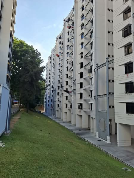 13 Telok Blangah Crescent, 13 Telok Blangah Crescent, 2 Bedrooms, 700 sqft, HDB Flat For Sale, by A O, 500101902 - Exterior - PropertyGuru.com.sg