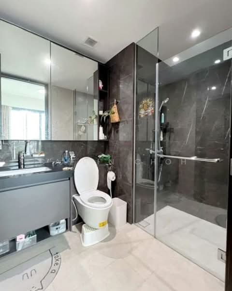 Parc Clematis, 8F Jalan Lempeng, 2 Bedrooms, 743 sqft, Condominium For Rent, by Calvin Choh, 500101914 - Bathroom - PropertyGuru.com.sg