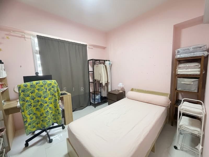 405A Northshore Drive, 405A Northshore Drive, 3 Bedrooms, 1,012 sqft, HDB Flat For Sale, by Desiree Leung, 500101918 - Bedroom - PropertyGuru.com.sg