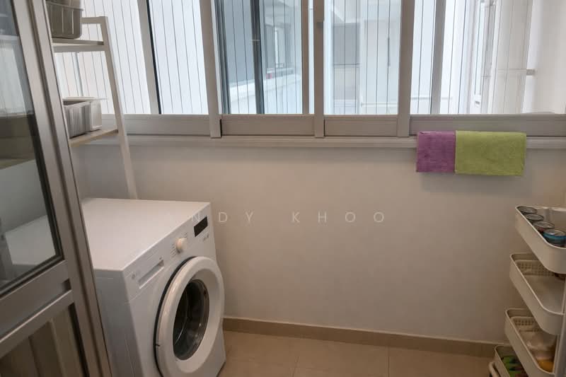 460A Bukit Batok West Avenue 9, 460A Bukit Batok West Avenue 9, 3 Bedrooms, 1,001 sqft, HDB Flat For Sale, by Andy Khoo, 500101943 - Yard - PropertyGuru.com.sg
