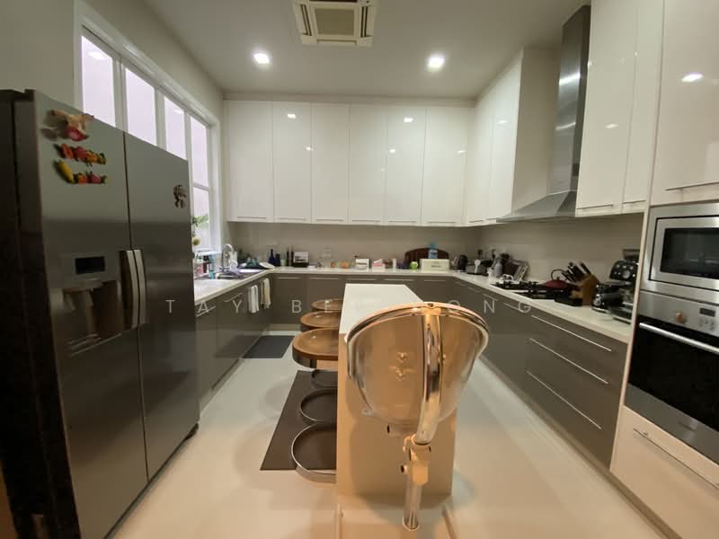 The Wharf Residence, 7 Tong Watt Road, 4 Bedrooms, 4,715 sqft, Condominium For Rent, by Tay Bee Hong, 500101951 - Kitchen - PropertyGuru.com.sg