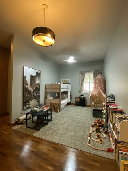 The Wharf Residence, 7 Tong Watt Road, 4 Bedrooms, 4,715 sqft, Condominium For Rent, by Tay Bee Hong, 500101951 - Second Bedroom - PropertyGuru.com.sg