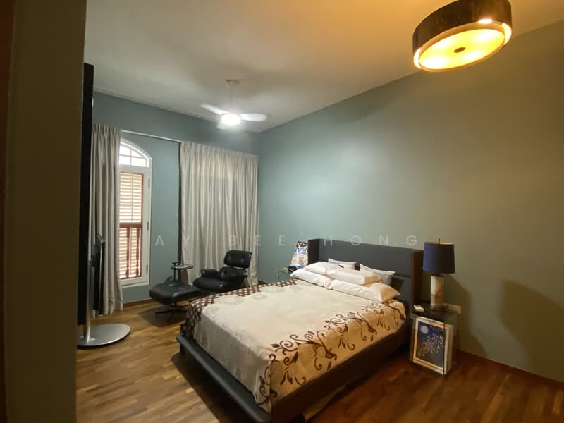 The Wharf Residence, 7 Tong Watt Road, 4 Bedrooms, 4,715 sqft, Condominium For Rent, by Tay Bee Hong, 500101951 - Third Bedroom - PropertyGuru.com.sg