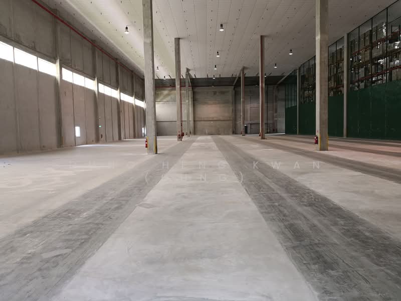 ✅ 40ft Loading Bays + 12m Ceiling ✅, Jurong, 21,000 sqft, Warehouse For Rent, by Dung Heng Kwan (Dung), 500101954 - Interior - CommercialGuru.com.sg