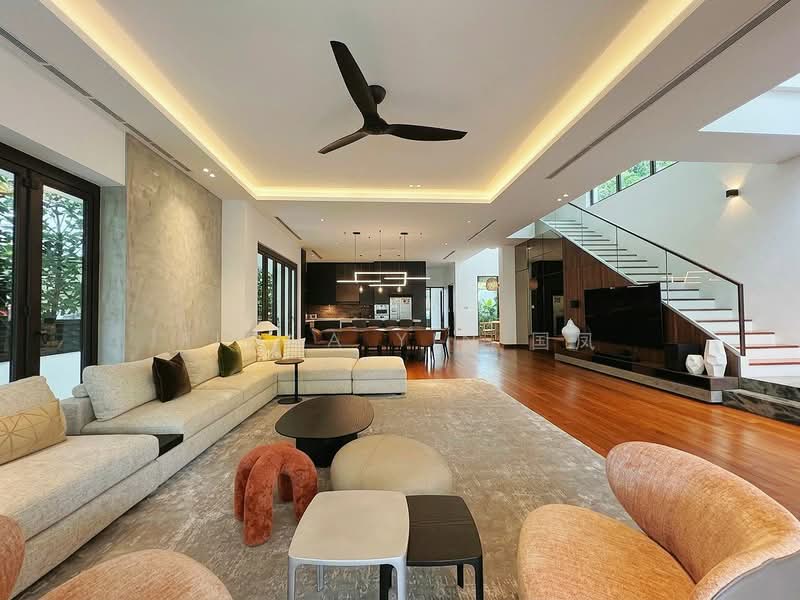 ⭐️Botanic Gardens⭐️Hardly Available⭐️Ideal for Rebuild⭐️Fiona 国凤 8218☎️5108, University Road, University Walk, Jalan Unggas, Jalan Tempua, 6 Bedrooms, 3,500 sqft, Semi-Detached House For Sale, by Fiona Yin 国凤, 500101962 - Living Room - PropertyGuru.com.sg