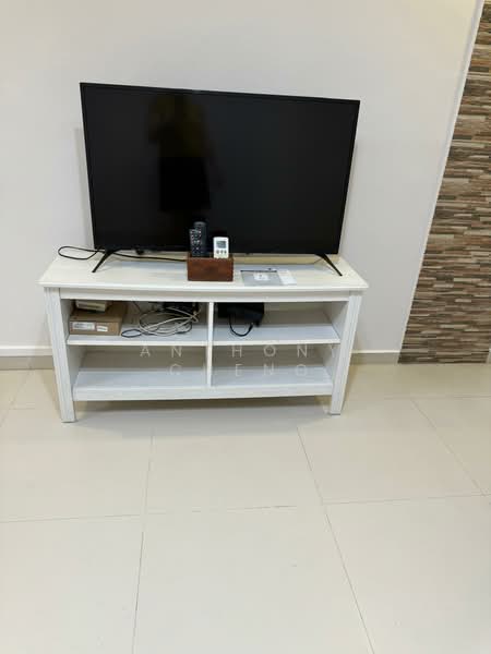 126 Serangoon North Avenue 1, 126 Serangoon North Avenue 1, 3 Bedrooms, 990 sqft, HDB Flat For Rent, by Anthony Cheng, 500101968 - Living Room - PropertyGuru.com.sg