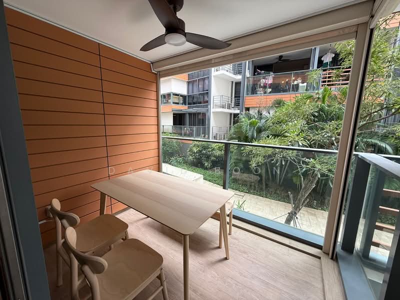 Sophia Hills, 5 Mount Sophia, 2 Bedrooms, 700 sqft, Condominium For Rent, by David Boon, 500101979 - Balcony - PropertyGuru.com.sg