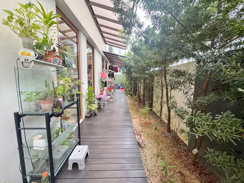 3.5 Storey Semi-Detached @ Telok Kurau. 1km to Tao Nan, , 4 Bedrooms, 3,500 sqft, Semi-Detached House For Sale, by Desiree Leung, 500101981 - Exterior - PropertyGuru.com.sg