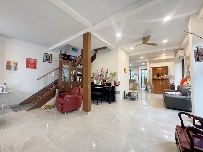 3.5 Storey Semi-Detached @ Telok Kurau. 1km to Tao Nan, , 4 Bedrooms, 3,500 sqft, Semi-Detached House For Sale, by Desiree Leung, 500101981 - Living Room - PropertyGuru.com.sg