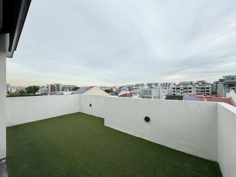 3.5 Storey Semi-Detached @ Telok Kurau. 1km to Tao Nan, , 4 Bedrooms, 3,500 sqft, Semi-Detached House For Sale, by Desiree Leung, 500101981 - Exterior - PropertyGuru.com.sg