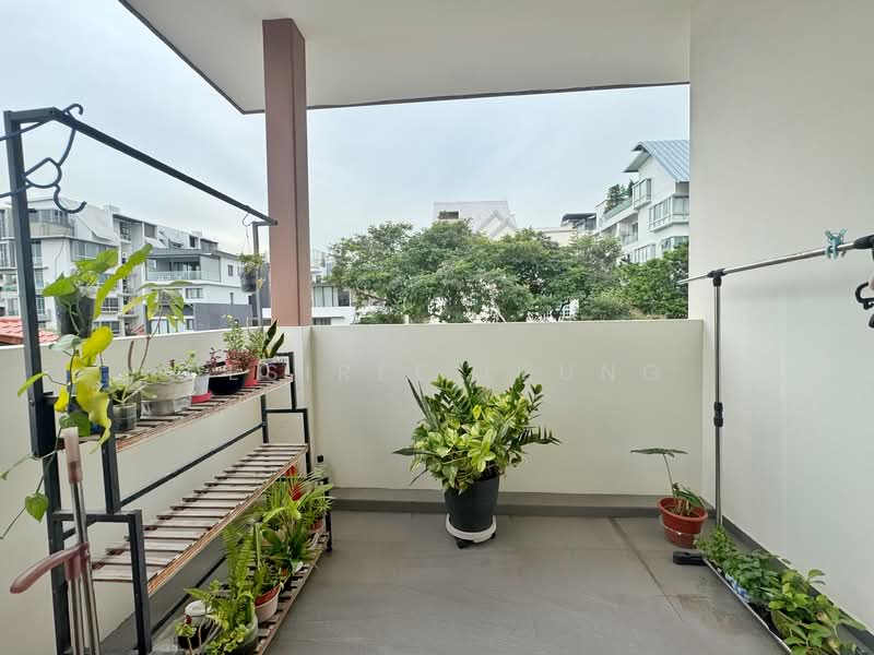 3.5 Storey Semi-Detached @ Telok Kurau. 1km to Tao Nan, , 4 Bedrooms, 3,500 sqft, Semi-Detached House For Sale, by Desiree Leung, 500101981 - Balcony - PropertyGuru.com.sg