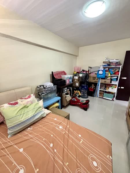 504A Montreal Drive, 504A Montreal Drive, 4 Bedrooms, 1,399 sqft, HDB Flat For Sale, by Darrell Sim, 500101994 - Bedroom 2 - PropertyGuru.com.sg