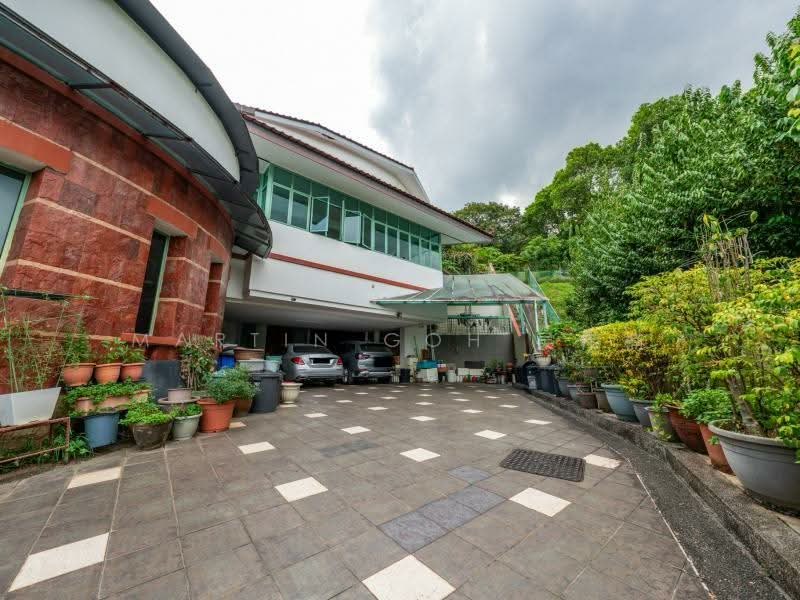 💎 PRESTIGE GCB 🔥 ELEVATED LAND 🔥PRIME LAND VALUE! EXPANSIVE FRONTAGE💎, , 6 Bedrooms, 7,000 sqft, Good Class Bungalow For Sale, by Martin Goh 吴伟楠, 500101997 - Exterior - PropertyGuru.com.sg