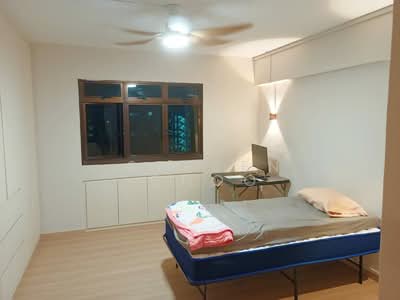 For Rent - 492 Admiralty Link