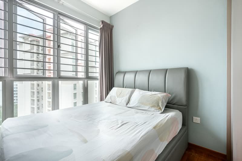 Eight Courtyards, 10 Canberra Drive, 3 Bedrooms, 1,130 sqft, Condominium For Sale, by Jill Poo, 500102009 - Bedroom - PropertyGuru.com.sg