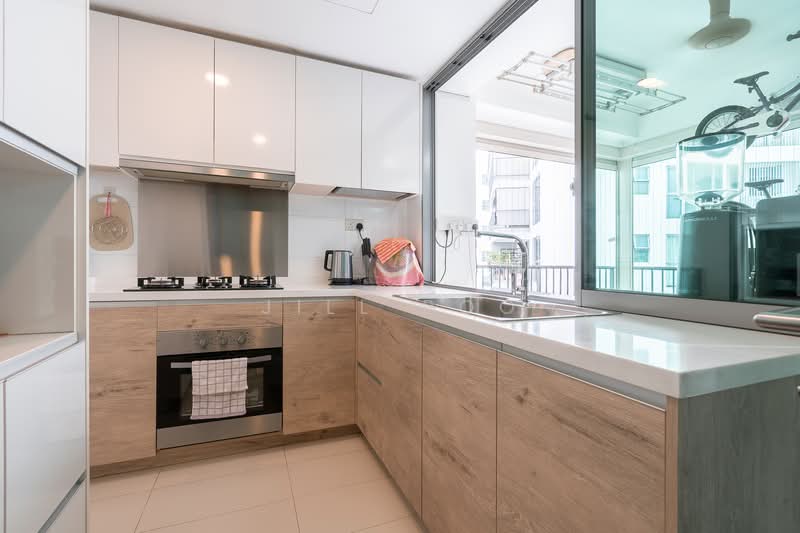 Eight Courtyards, 10 Canberra Drive, 3 Bedrooms, 1,130 sqft, Condominium For Sale, by Jill Poo, 500102009 - Kitchen - PropertyGuru.com.sg