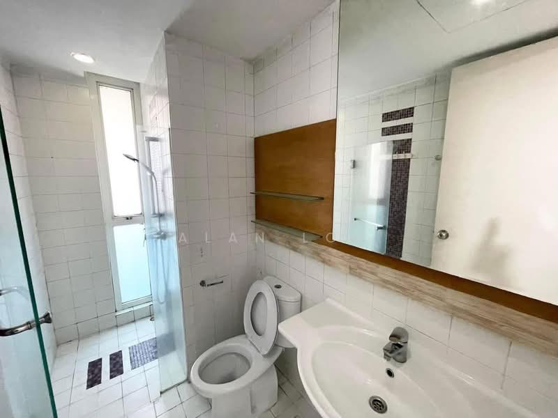 Dahlia Park Condo, 3 Flora Drive, Room Rental, 100 sqft, Condominium For Rent, by Alan Loh, 500102020 - Bathroom - PropertyGuru.com.sg