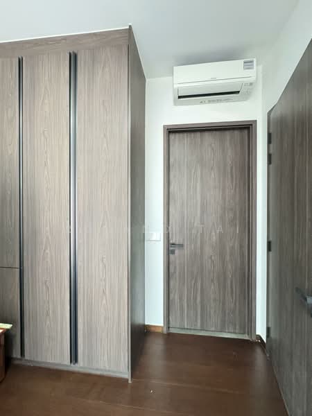 Midtown Modern, 18 Tan Quee Lan Street, 2 Bedrooms, 721 sqft, Condominium For Rent, by Roland Tai, 500102022 - Bedroom - PropertyGuru.com.sg