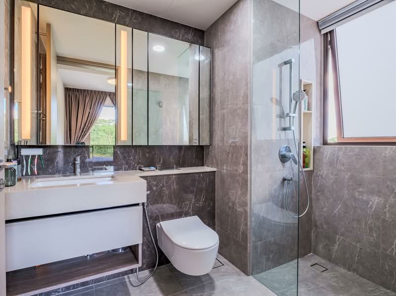 Dairy Farm Residences, 10 Dairy Farm Lane, 3 Bedrooms, 915 sqft, Condominium For Sale, by Nigel Vijay, 500102023 - Bathroom - PropertyGuru.com.sg