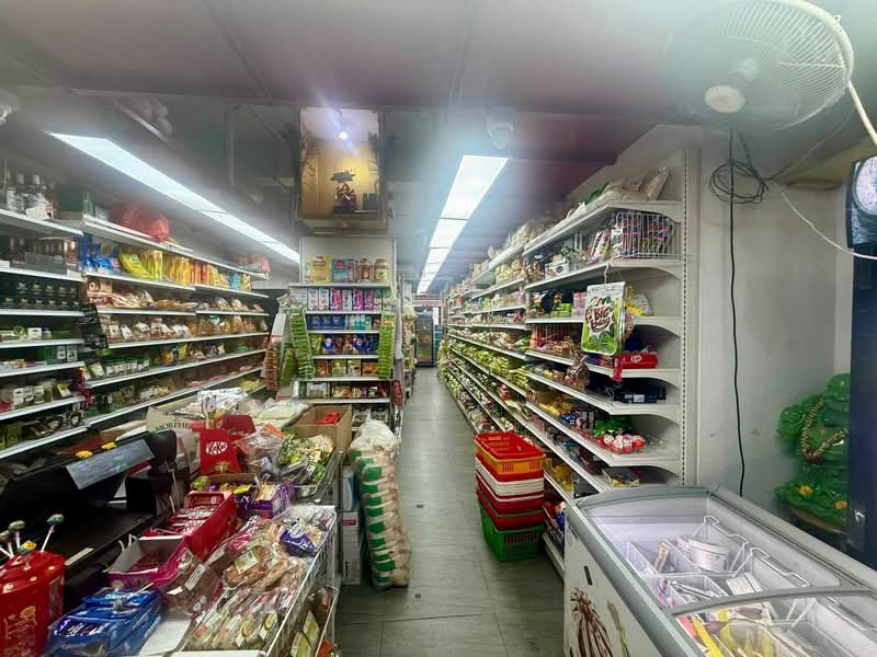 Minimart for Takeover, , 900 sqft, Shop / Shophouse For Rent, by Raj T C, 500102026 - Interior - CommercialGuru.com.sg