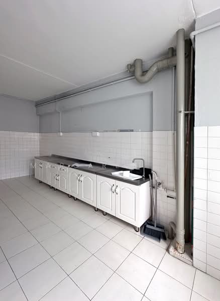 303 Yishun Central, 303 Yishun Central, 2 Bedrooms, 797 sqft, HDB Flat For Sale, by Margaret Tan, 500102032 - Kitchen - PropertyGuru.com.sg