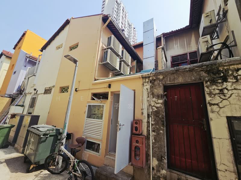 Private Restaurant in Chinatown, Smith Street, Chinatown / Tanjong Pagar, 2,618 sqft, Shop / Shophouse For Rent, by Hoe Tze Huat (何子发), 500102039 - Exterior - CommercialGuru.com.sg
