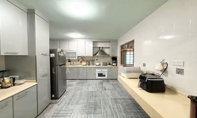 For Sale - 315B Anchorvale Road