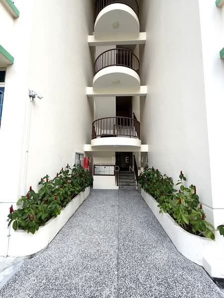 Eng Kong Green, 33 Eng Kong Crescent, 3 Bedrooms, 1,044 sqft, Condominium For Rent, by Tan Beng Hoon, 500102045 - Exterior - PropertyGuru.com.sg