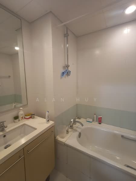 The Sail @ Marina Bay, 6 Marina Boulevard, Room Rental, 300 sqft, Condominium For Rent, by Alan Huy, 500102069 - PropertyGuru.com.sg