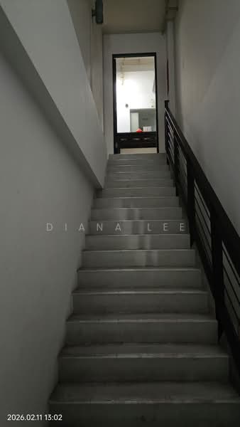 Frontier, 52 Ubi Avenue 3, 3,778 sqft, Light Industrial (B1) For Sale, by Diana Lee, 500102080 - Corridor - CommercialGuru.com.sg