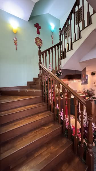 Sunrise Villa, Sunrise Terrace, 6 Bedrooms, 3,200 sqft, Terraced House For Sale, by Robin Ooi, 500102081 - Interior - PropertyGuru.com.sg