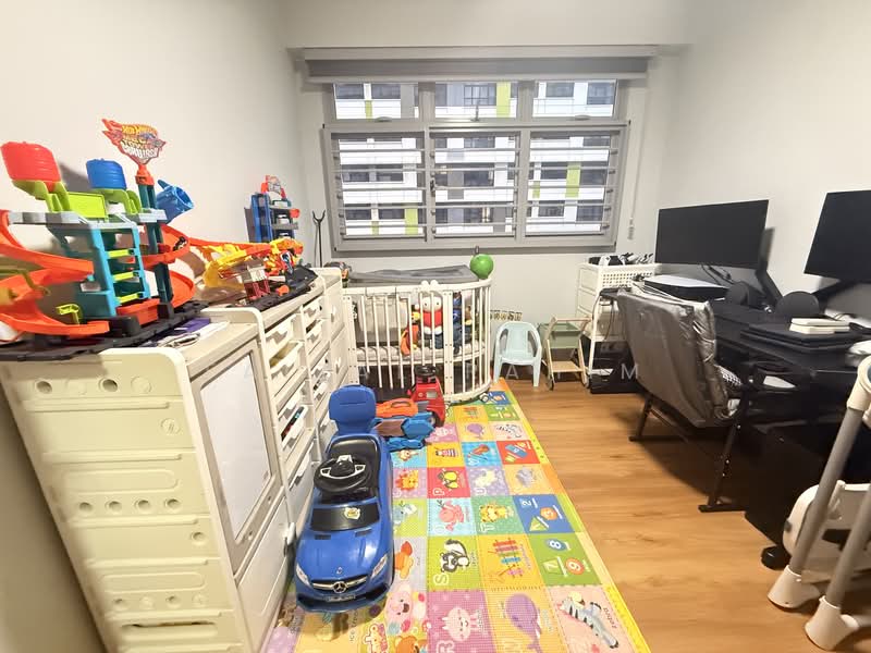 614A Tampines North Drive 1, 614A Tampines North Drive 1, 3 Bedrooms, 1,001 sqft, HDB Flat For Sale, by Faizal Rahim, 500102085 - Interior - PropertyGuru.com.sg