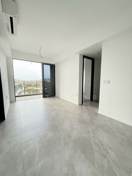 AMO Residence, 21 Ang Mo Kio Rise, 2 Bedrooms, 743 sqft, Condominium For Rent, by Jeffrey Koh, 500102098 - Balcony - PropertyGuru.com.sg