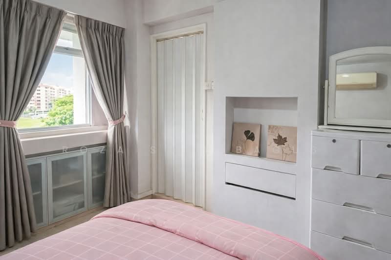 617 Woodlands Avenue 4, 617 Woodlands Avenue 4, 3 Bedrooms, 1,022 sqft, HDB Flat For Rent, by Roza Sure Bagus, 500102103 - Bedroom - PropertyGuru.com.sg