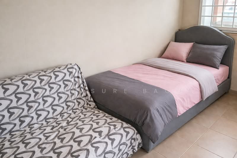 617 Woodlands Avenue 4, 617 Woodlands Avenue 4, 3 Bedrooms, 1,022 sqft, HDB Flat For Rent, by Roza Sure Bagus, 500102103 - Bedroom - PropertyGuru.com.sg